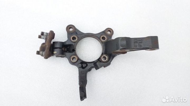 Кулак поворотный передний правый Hyundai Tucson TL