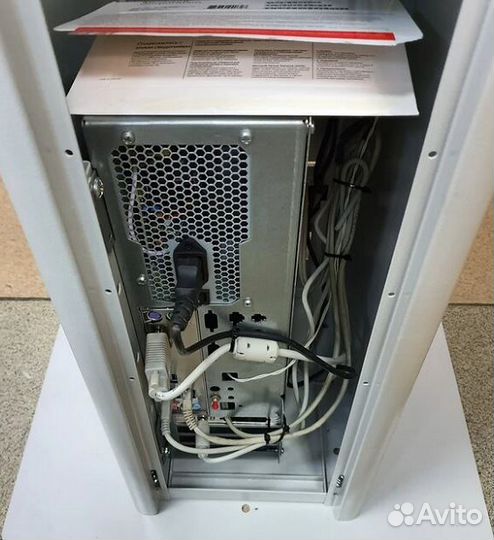 Информационный терминал (инфокиоск) 19 дюймов