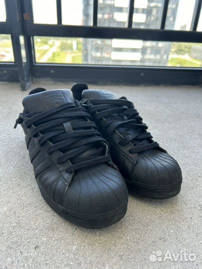 Adidas superstar