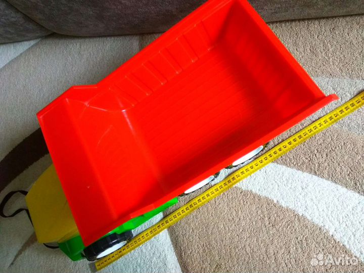 Грузовик самосвал большой Stellar