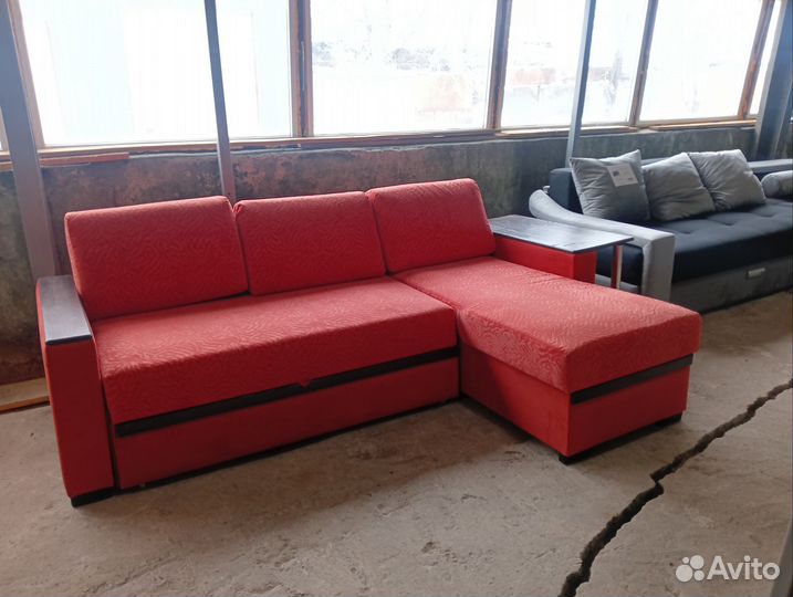 Диван угловой бу. Доставка бесплатно