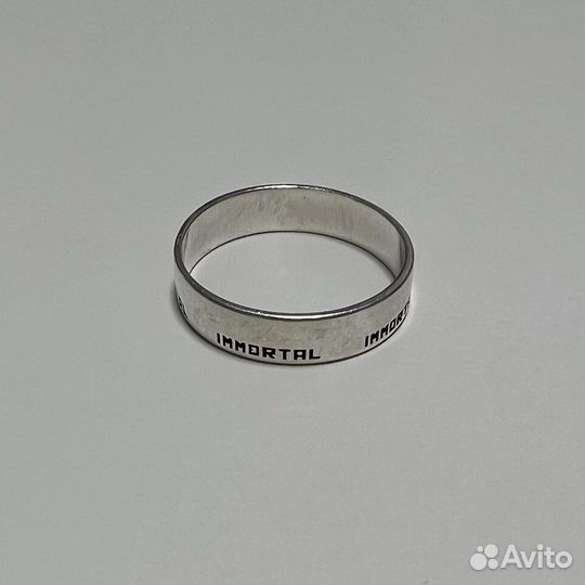 Серебряное кольцо