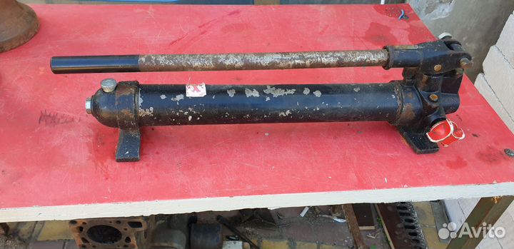 Гидравлический насос для растяжки