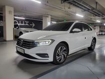 Volkswagen Jetta 1.6 AT, 2021, 14 000 км, с пробегом, цена 1 850 000 руб.