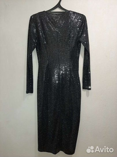 Нарядное платье