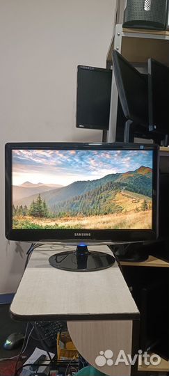 Монитор Samsung 20