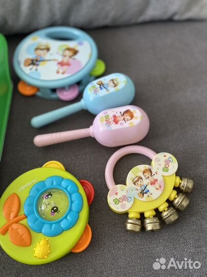 Игрушки fisher price пакетом музыкальные