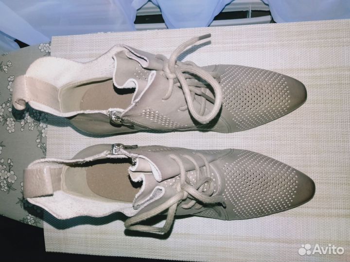 Ботильоны натуральная кожа 39