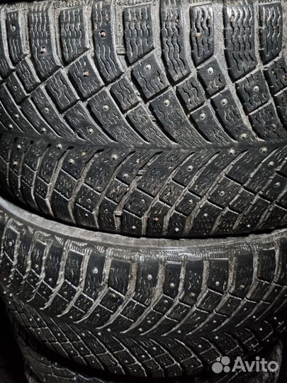 Michelin X-Ice North 4 275/45 R21 110T