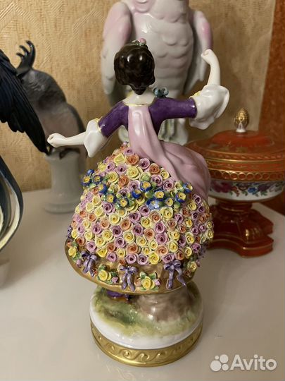 Статуэтка фарфор Volkstedt германия