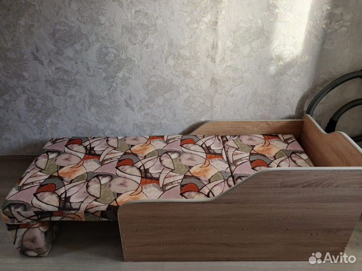 Диван-тахта детский