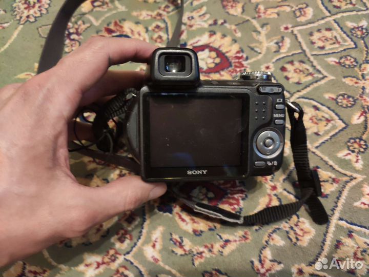 Компактный фотоаппарат sony cyber shot dsc-h5