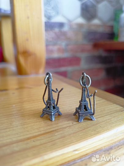 Серьги Эйфелева башня
