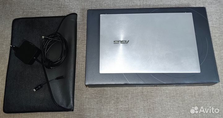 Asus ZenBook 13.3