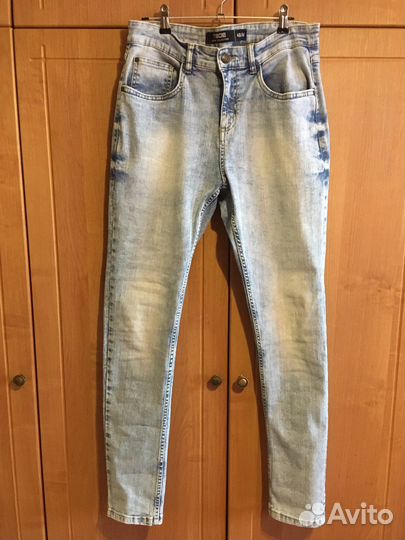 Джинсы