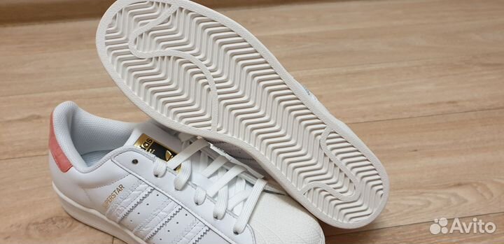 Женские Adidas Superstar. Оригинал