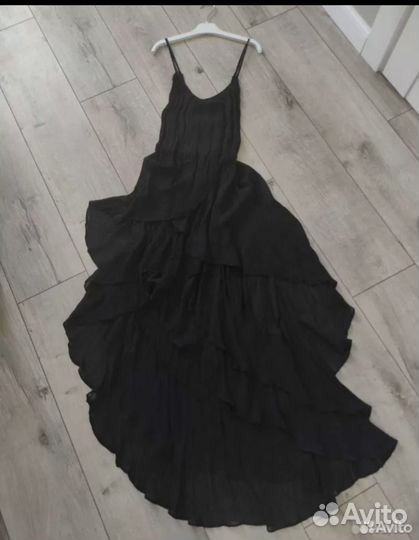 Платье guess