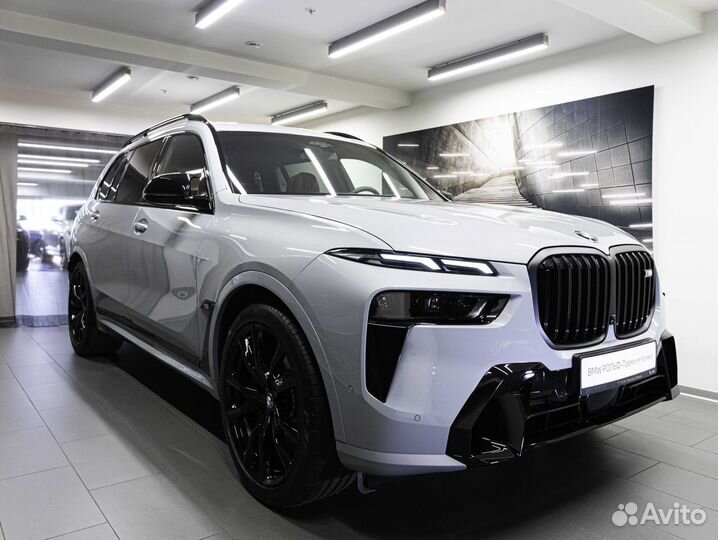 BMW X7 4.4 AT, 2023