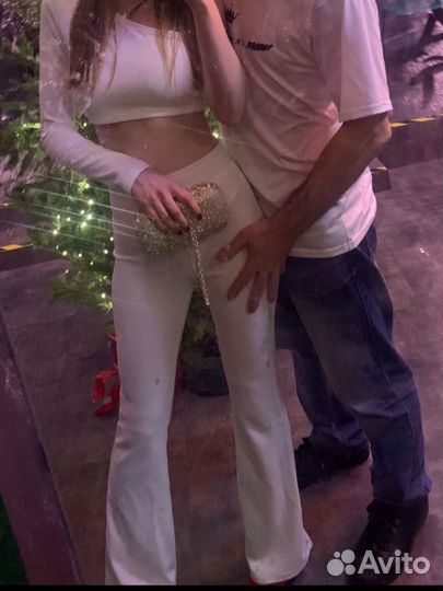 Белые штаны клеш