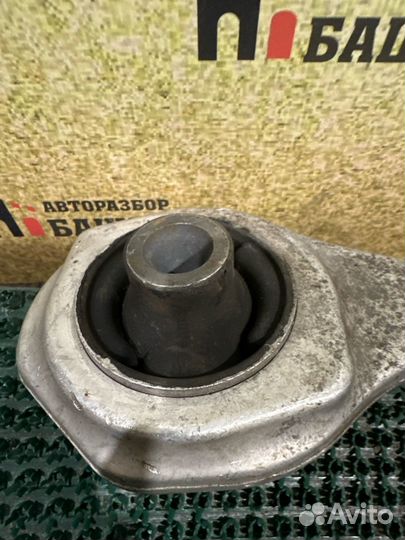 Рычаг передний правый Mercedes S500 W221 273.961