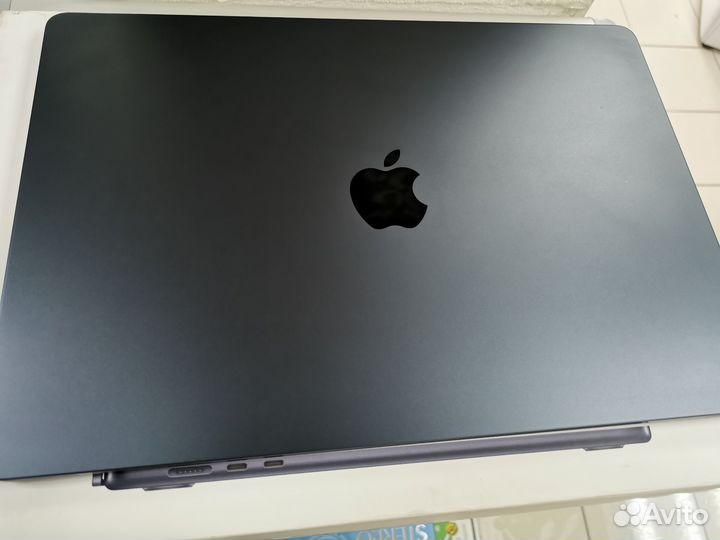 Macbook Air M2 15 2023