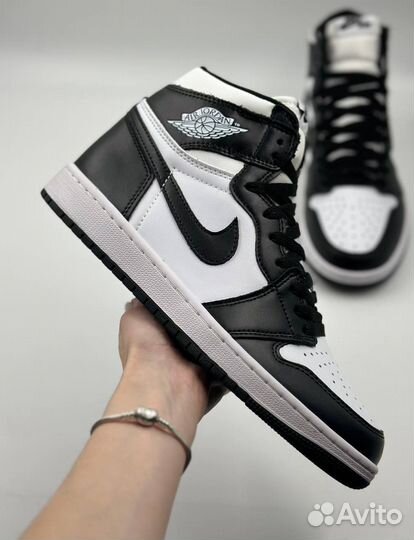 Кроссовки мужские Nike Air Jordan 1