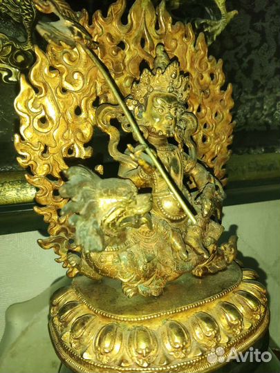 Кубера на льве (Вайшравана) медный сплав, позолота