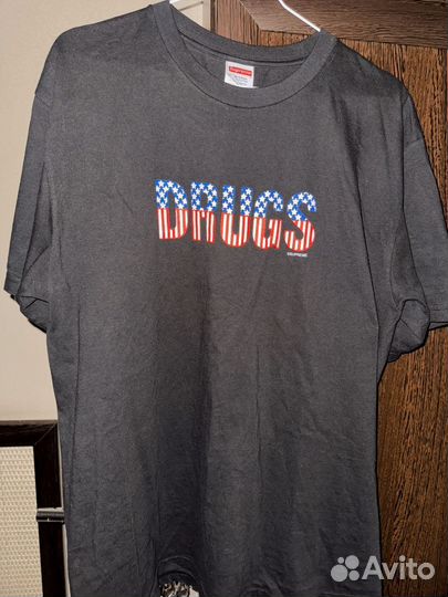 Футболка supreme