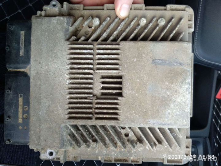 Блок управления двигателем