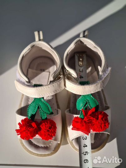 Босоножки для девочки 23 размер