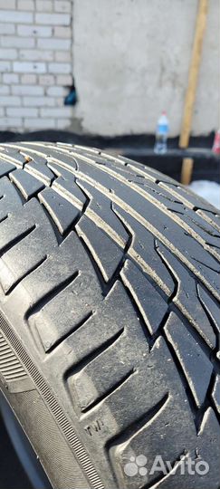 Accelera Alpha 225/65 R17