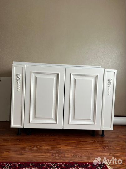 Кухонный гарнитур новый