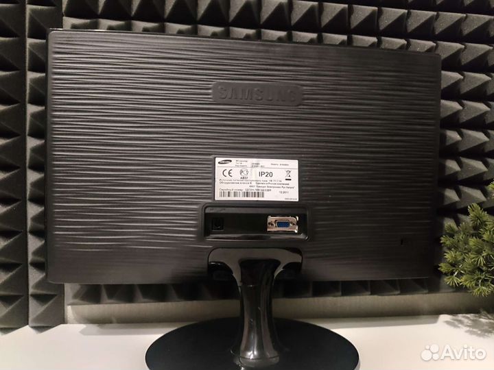 Монитор Samsung 23