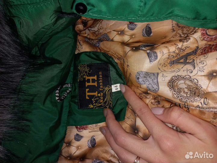 Пуховик женский