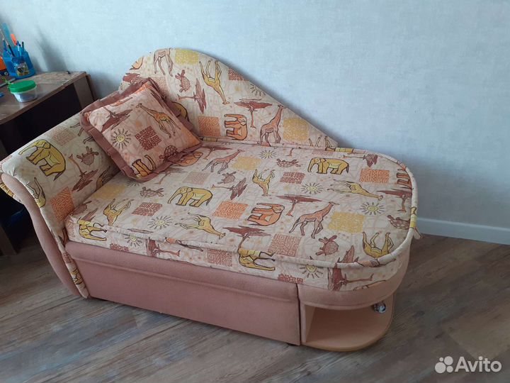 Детский диван бу