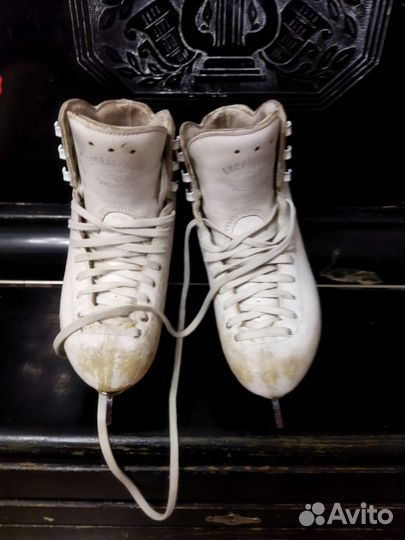 Фигурные коньки risport 210