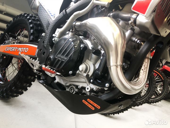 Кроссовый мотоцикл JHL LX6