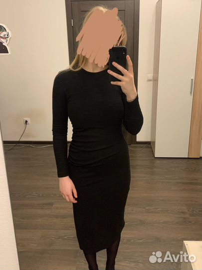 Платье обтягивающее миди