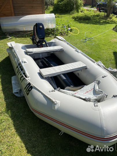 Лодка nissamaran 320 с мотором