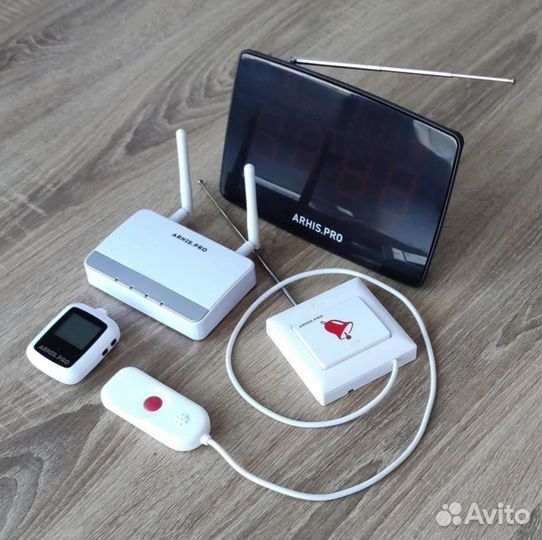 Кнопка вызова персонала, помощи больному в палату