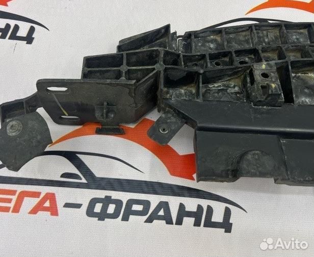 Крепление бампера переднее Citroen C3 хэтчбек EP6