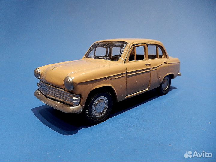 Модель 1/43 Москвич 403 А7 сделано в СССР