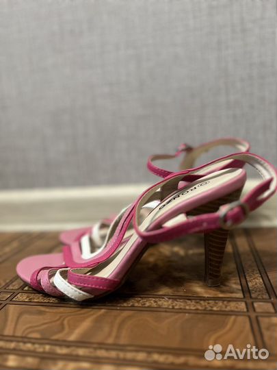 Босоножки летние 37