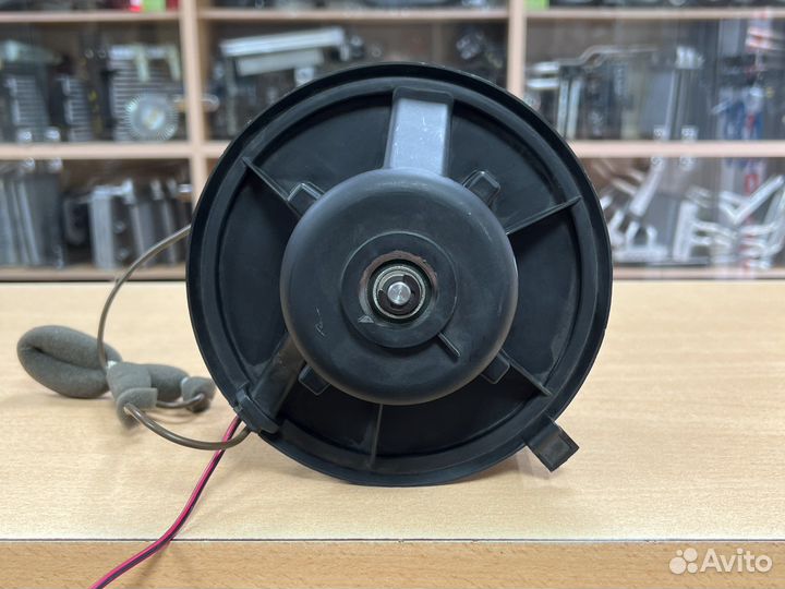 Мотор печки Фольксваген Гольф 3 / Венто