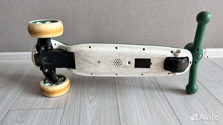 Самокат трехколесный Kreiss