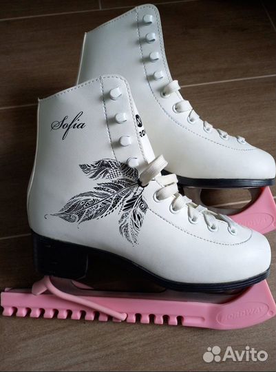 Коньки фигурные женские Nordway Sofia