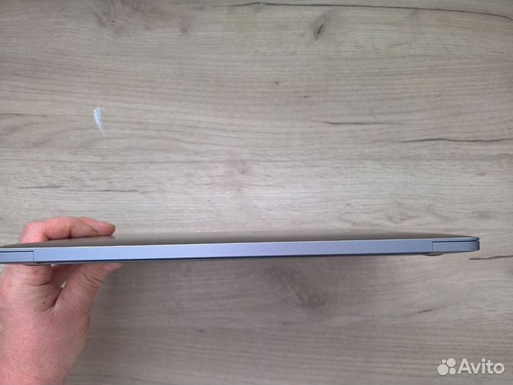 Apple MacBook Pro 13 (2017) 256Гб