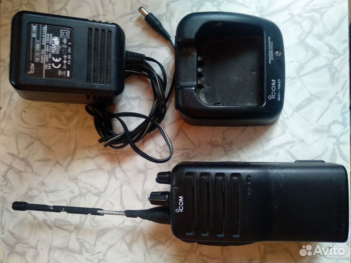Радиостанция Icom IC-F26