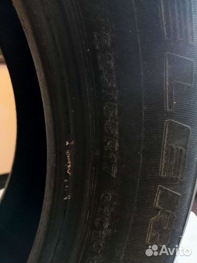 Bridgestone Alenza 001 225/65 R17