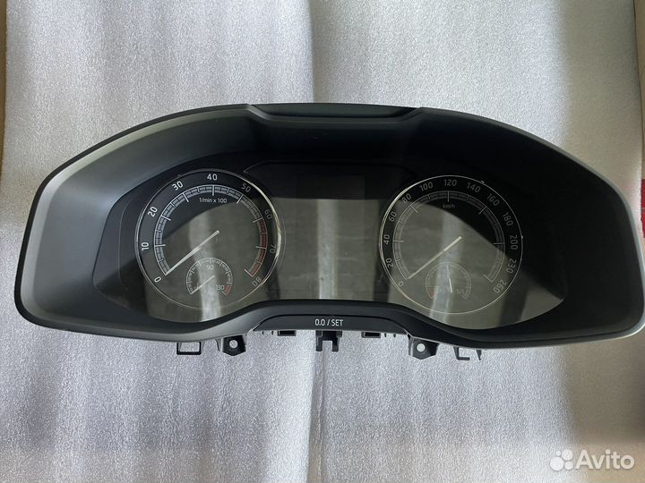 Приборная панель skoda karoq